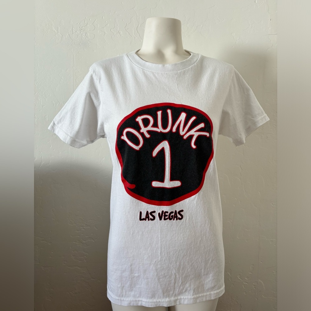FINAL! NWOT! DRUNK 1 LAS VEGAS WHITE T SHIRT UNISEX